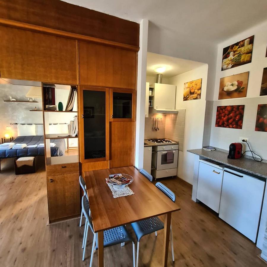 Conero Apartments Камерано Экстерьер фото