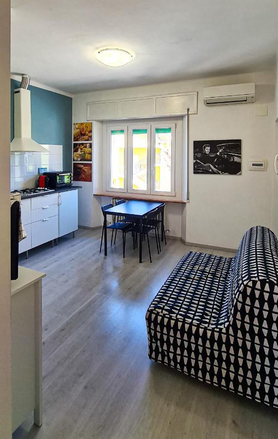Conero Apartments Камерано Экстерьер фото